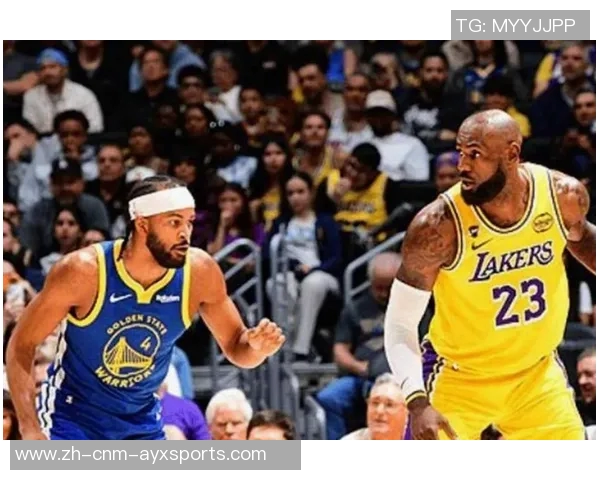 詹姆斯在对阵步行者的比赛中狂砍47分展现超凡实力